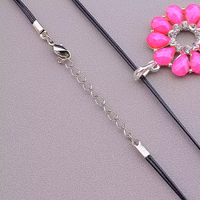 🏷️️ Підвіска квітка Стрази 46 см ss_11336