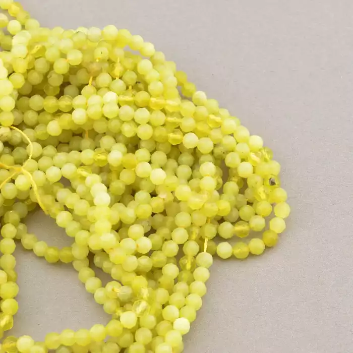 🏷️️ Намистини Жадеїт 39 см. 4 мм. на нитці (натуральне каміння, без застібки) грановані ss_95576