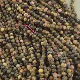 Намистини Родоніт 38 см. 4мм. на нитці (натуральне каміння, без застібки)