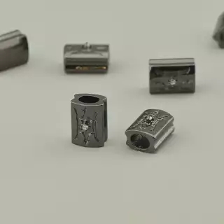 Вставка Фіаніт 10х7 (хром)