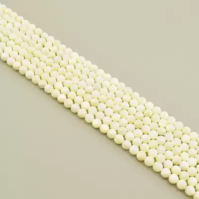 Намистини Перламутр 38 см 6 мм. (без застібки)