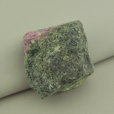 Зразок Цоізіт 55x50мм.