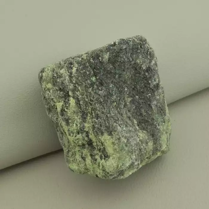 🏷️️ Зразок Цоізіт 55x50мм. ss_100856