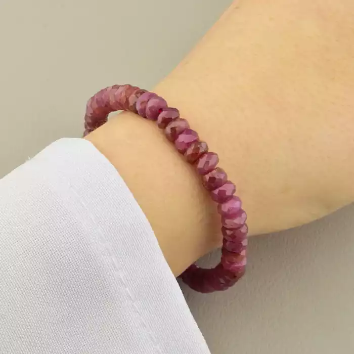 🏷️️ Браслет резинка з рубіном бордовий, 18 см ss_104569