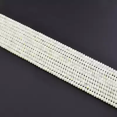 Намистини Перламутр 38 см (без застібки)