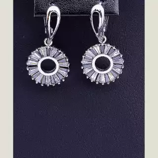 Сережки з англійським замком FJ Фіаніт (родій)