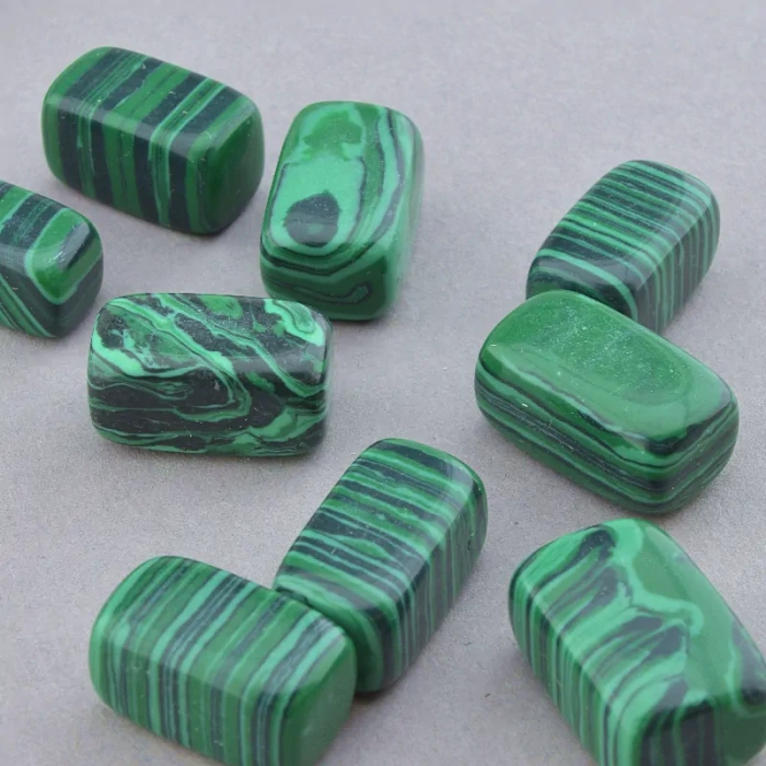 🏷️️ Галтовка Малахіт 15х10х10 мм ss_16527