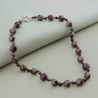 Намисто Гранат 47 см.