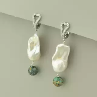 Сережки масивні з англійським замком Перли, Хрізокола