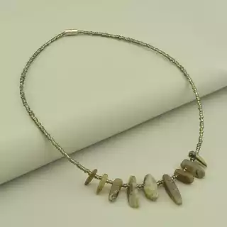 Підвіска Лабрадор, Бісер 41 см.