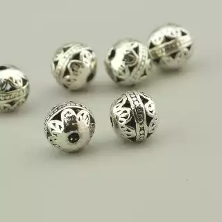 Вставка метал 8x8мм.