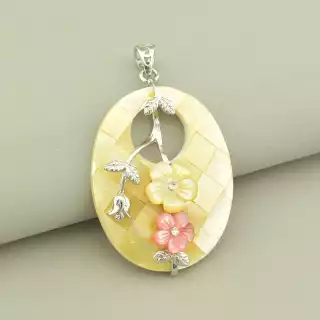 Кулон квіти перламутр 50x35мм.