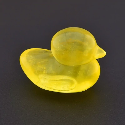 Мінерал флюорит качечка (40х25 мм)