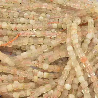 🏷️️ Намистини Сонячний камінь 40 см на нитці (натуральне каміння, без застібки) квадратної форми F-83035