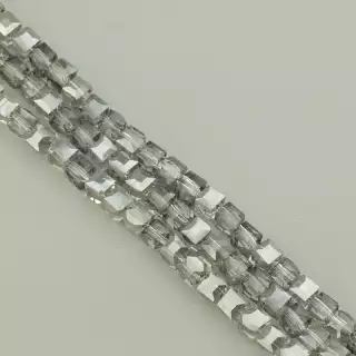 Намистини Чеський кришталь 49 см. (без застібки) на нитці з гранями