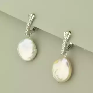 Сережки класичні з англійським замком Перли (родій)