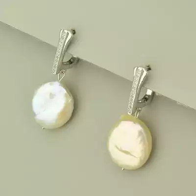 🏷️️ Сережки класичні з англійським замком Перли (родій) F-102101