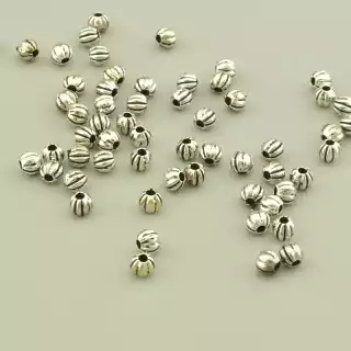 Вставка Метал 3x3x2мм.