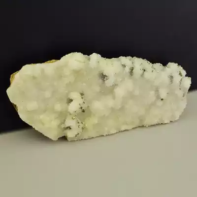 🏷️️ Зразок кварц (155х75 мм, молочний, пірит, золотий, одиничний екземпляр) F-105316