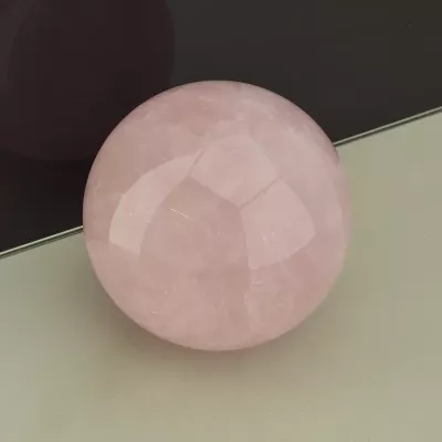 Куля Рожевий кварц 66x66 мм.