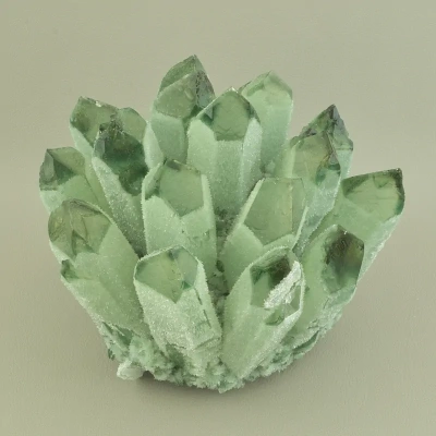 Зразок кварц (90х120 мм, зелений, одиничний екземпляр)