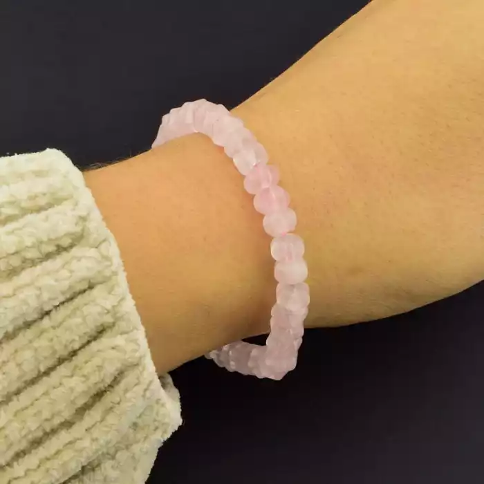 🏷️️ Браслет на резинці Рожевий кварц 17 см F-105833