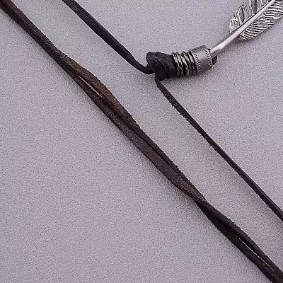 🏷️️ Підвіска перо Шкіра 50 см F-30218