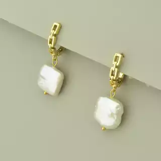 Сережки сучасні з англійським замком Перли (позолота 18к лимонна)