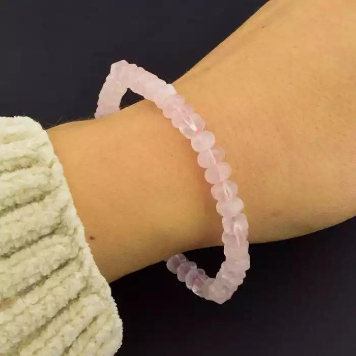 🏷️️ Браслет на резинці Рожевий кварц 19 см F-105835