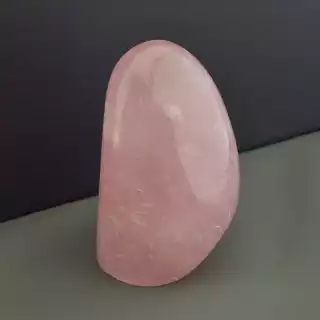 Рожевий кварц (110х65 мм, рожевий, одиничний екземпляр)