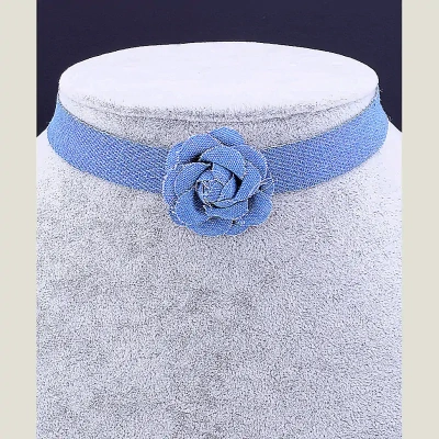 Чокер блакитний з квіткою FJ тканина 30 см (застібка карабін)