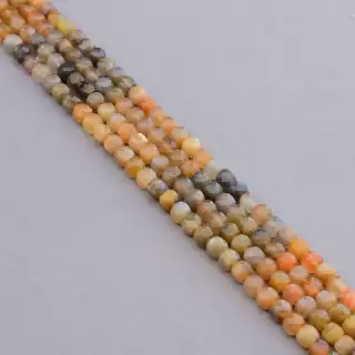 Намистини Сонячний камінь 40 см. на нитці (натуральне каміння, без застібки) грановані квадратні