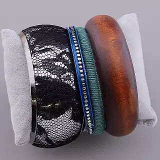 Набір Браслетів 4 шт.