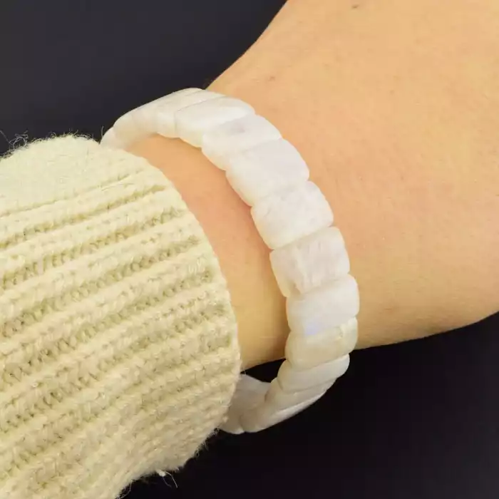 🏷️️ Браслет на резинці Місячний камінь 18.5 см ss_106165