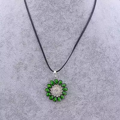 🏷️️ Підвіска квітка Стрази 46 см F-11220