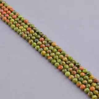 Намистини цоізит 39 см. 4,5 мм. на нитці (натуральне каміння, без застібки) грановані