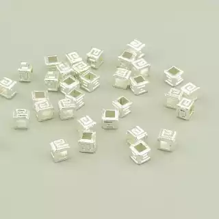 Вставка 4, 5х4, 5мм. (родій)