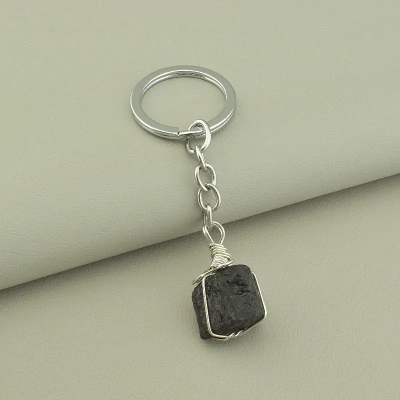 Брелок Шерл 95х20мм.