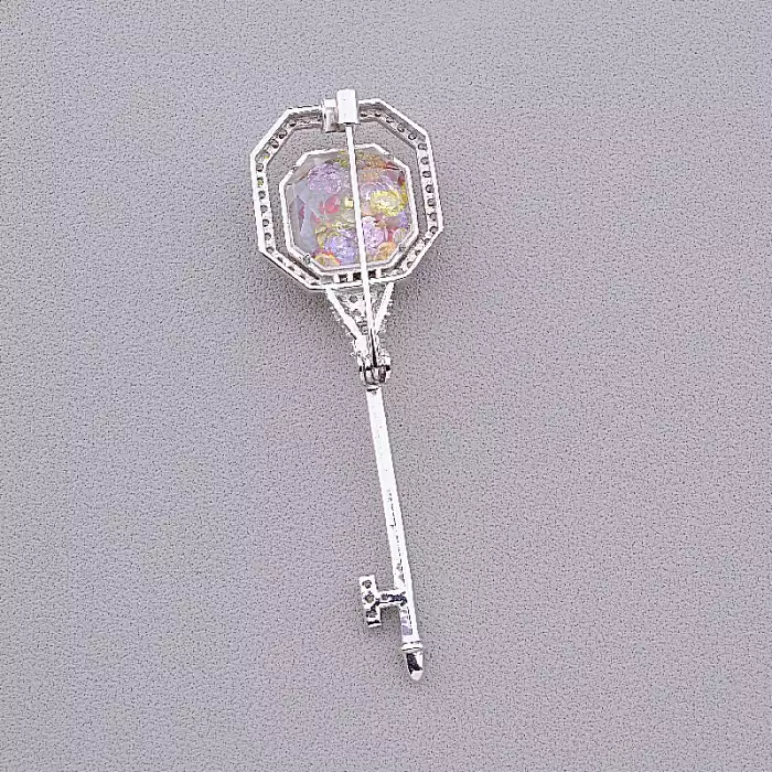 🏷️️ Брошка голка ключик Фіаніт Saiya (родій) ss_46455